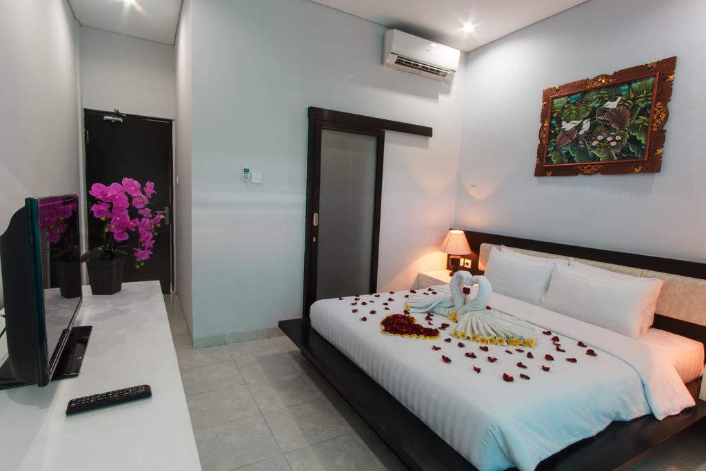 Rabasta Mahayana Kuta Hotel Bali Buitenkant foto