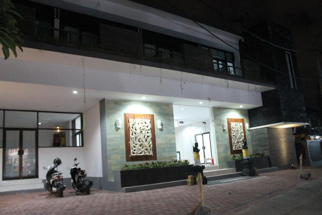 Rabasta Mahayana Kuta Hotel Bali Buitenkant foto
